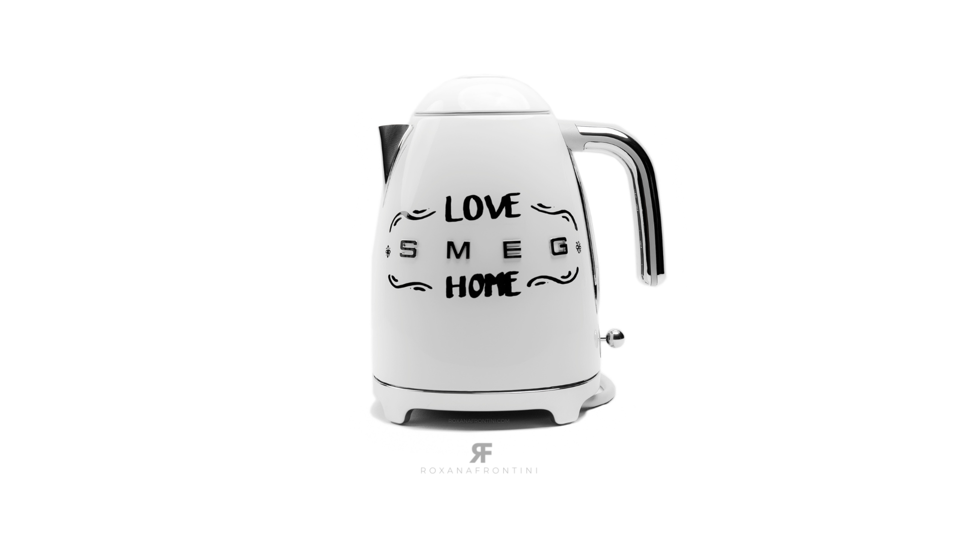 SMEG Silver & White Electric Kettle By ROXANA FRONTINI Series LOVE SWEET  HOME